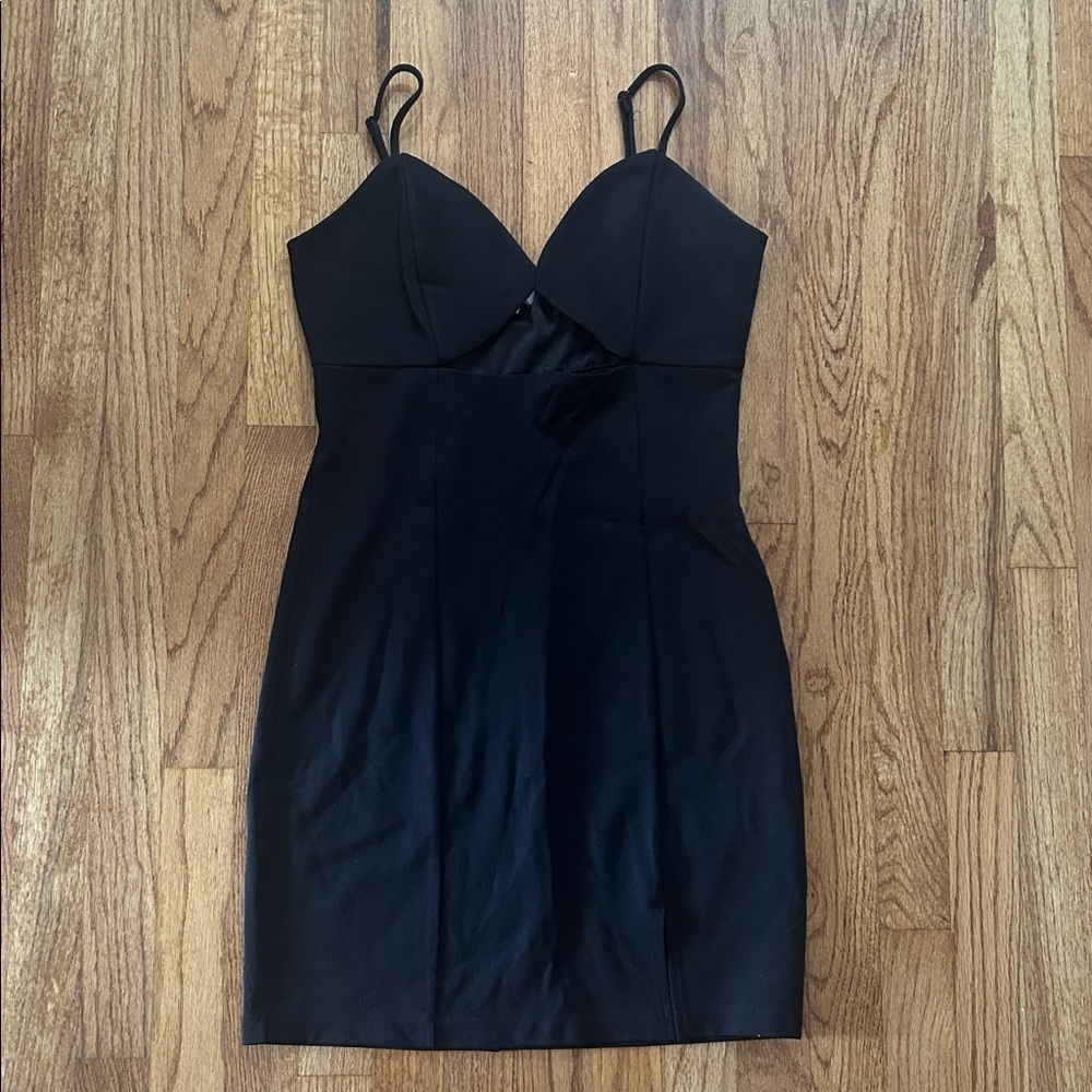 Socialite Little Black Cutout Dress MD